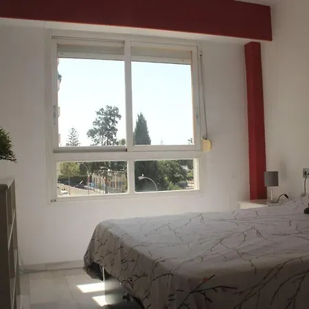Deluxe Center Pool Apartment Fuengirola
